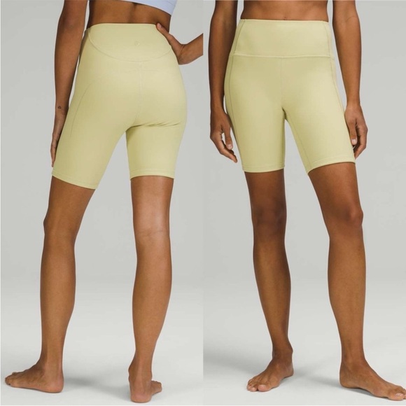 Lululemon Ribbed Contoured High-Rise Short 8"
Dew Green size 4 - Picture 3 of 7